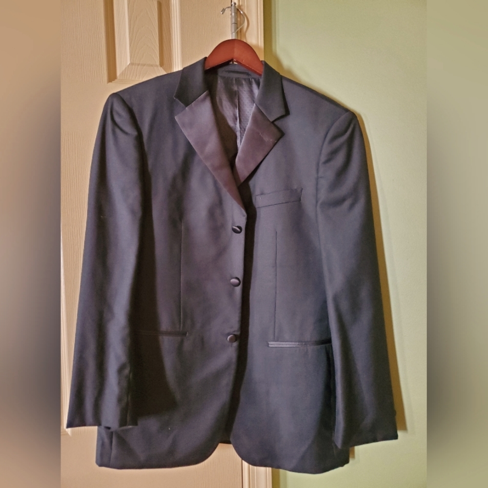 Men's Black Suit